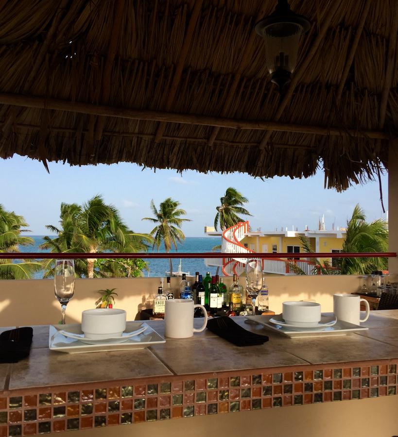 Yocamatsu Bed and Breakfast Caye Caulker Buitenkant foto