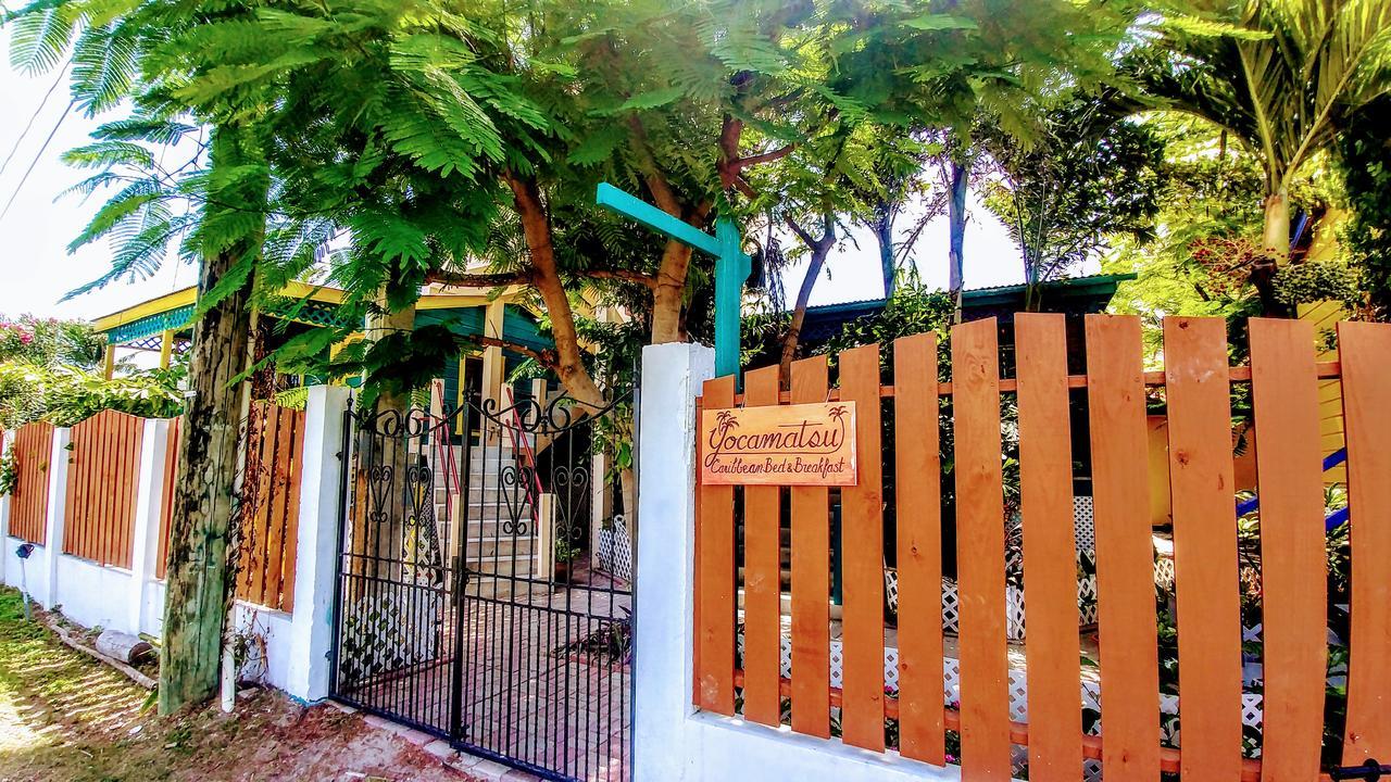 Yocamatsu Bed and Breakfast Caye Caulker Buitenkant foto