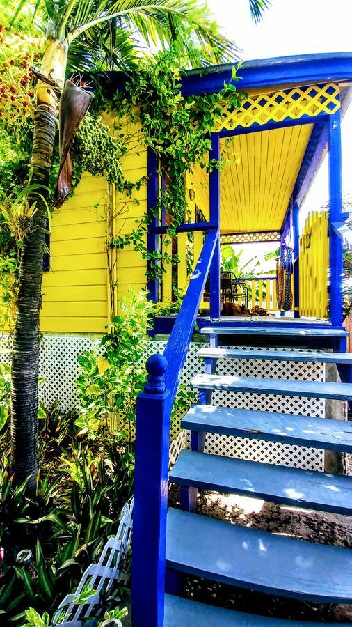 Yocamatsu Bed and Breakfast Caye Caulker Buitenkant foto